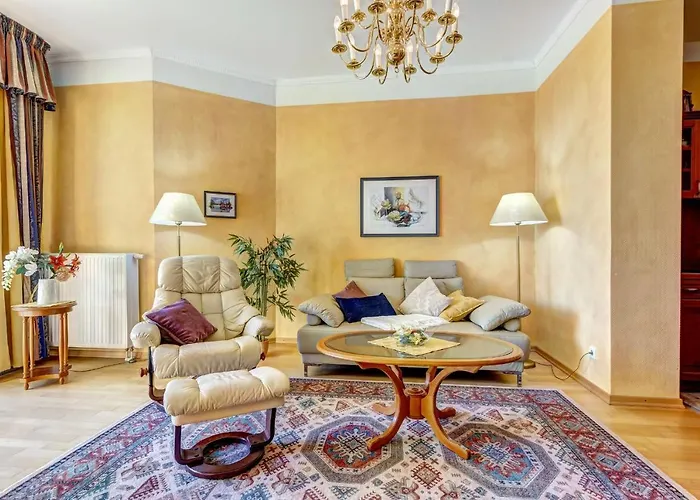 Seeschloss 10 * 塞巴特黑灵斯多夫